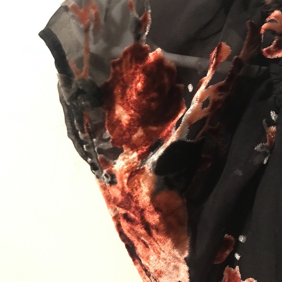 Floral dress - Picture 3 of 3